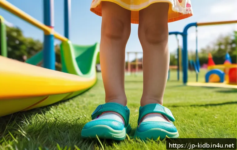 키즈용 여름 샌들 브랜드 - A cheerful Japanese child wearing breathable mesh sandals with adjustable Velcro straps, standing on...